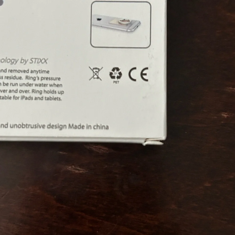 NWT. Ring Stent Silver Unicorn Phone Kickstand